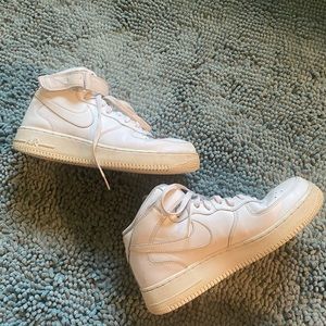 SOLD High Top Nike Air Force 1’s